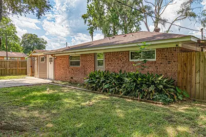 792 E Taylor Lake Circle, Livingston, TX 77351 - Photo 4