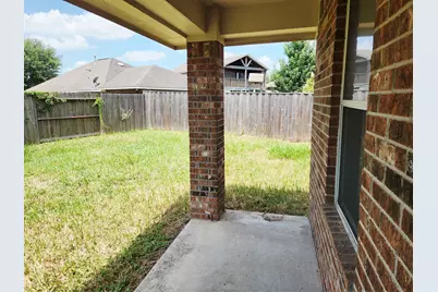 9803 Wedgeford Court, Houston, TX 77044 - Photo 18