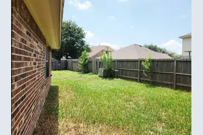 9803 Wedgeford Court, Houston, TX 77044 - Photo 20