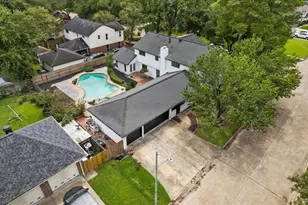 19726 Sweet Forest Ln, Humble, TX 77346 - Photo 14