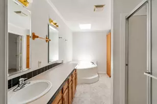 1026 Beach View, Seven Points, TX 75143 - Photo 12