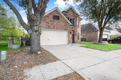 107 Island Blvd, Missouri City, TX 77459 - Photo 2