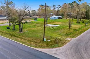 9102 Hueni Rd, Houston, TX 77365 - Photo 12