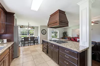 5040 County Road 31, Angleton, TX 77515 - Photo 16