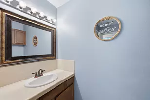 5040 County Rd 31, Angleton, TX 77515 - Photo 24