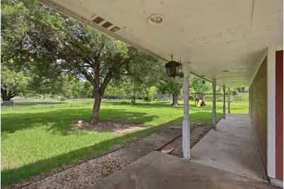 5040 County Road 31, Angleton, TX 77515 - Photo 28