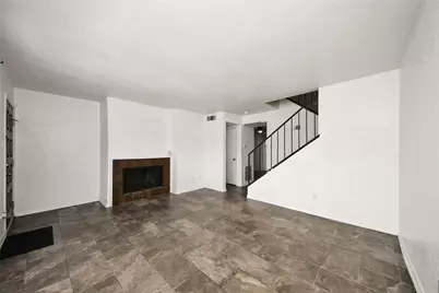 9350 Country Creek Drive #5, Houston, TX 77036 - Photo 8