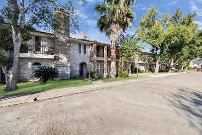3306 Continental Drive, Missouri City, TX 77459 - Photo 2