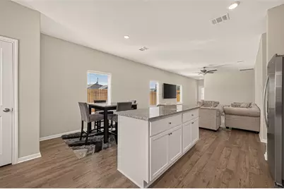 6402 Autumn Equinox Drive, Houston, TX 77048 - Photo 8