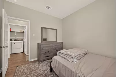 6402 Autumn Equinox Drive, Houston, TX 77048 - Photo 16
