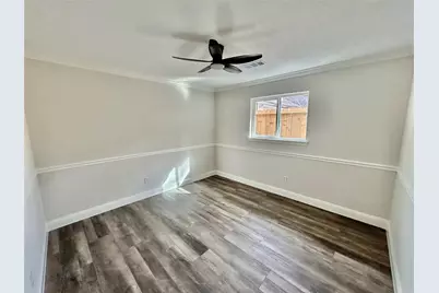 2511 Briarpark Drive, Houston, TX 77042 - Photo 36