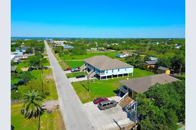 535 12th Street, San Leon, TX 77539 - Photo 1