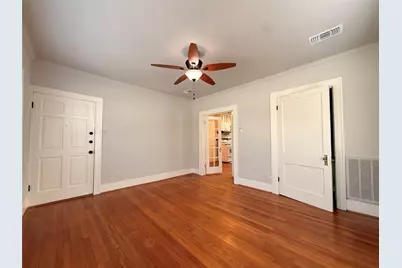 1201 W Gray Street #4, Houston, TX 77019 - Photo 4