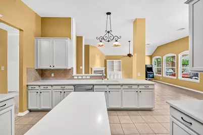 2705 Rocky Springs Drive, Pearland, TX 77584 - Photo 6