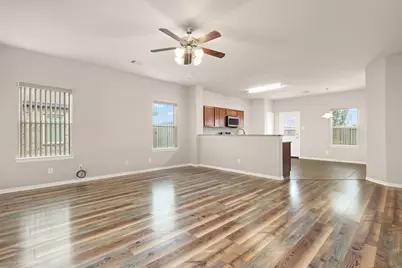 8109 Quartz Lane, Texas City, TX 77591 - Photo 8