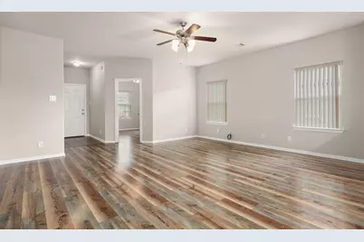 8109 Quartz Lane, Texas City, TX 77591 - Photo 10
