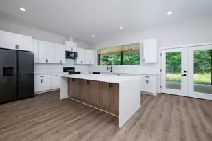 354 Peach Pt Ln, Trinity, TX 75862 - Photo 10