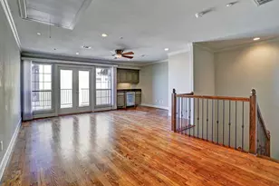 2417 Commonwealth St, Houston, TX 77006 - Photo 8