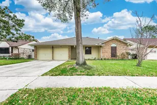 10523 Sagevale Ln, Houston, TX 77089 - Photo 1