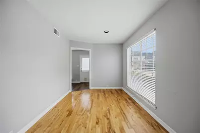 6201 Beverlyhill Street #30, Houston, TX 77057 - Photo 8