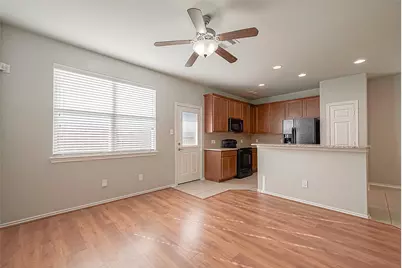 2748 Maybrook Hollow Lane, Houston, TX 77047 - Photo 10