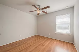 2748 Maybrook Hollow Ln, Houston, TX 77047 - Photo 22