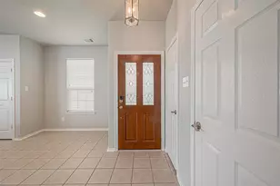 2748 Maybrook Hollow Ln, Houston, TX 77047 - Photo 4