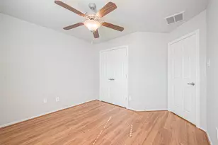 2748 Maybrook Hollow Ln, Houston, TX 77047 - Photo 26