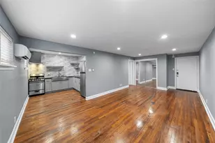 311 Hawthorne St, Houston, TX 77006 - Photo 4