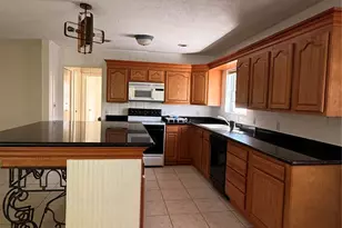 5720 Parwill St, Houston, TX 77081 - Photo 4