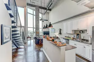 2000 Bagby St, Houston, TX 77002 - Photo 4
