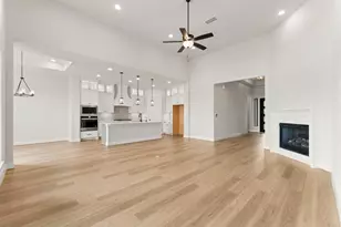 32514 Ebony Jewelwing Ct, Fulshear, TX 77441 - Photo 4