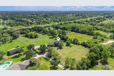 12421 Roy Road #CR105, Brookside Village, TX 77581 - Photo 40