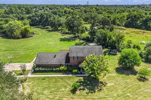 12421 Roy Rd, Brookside, TX 77581 - Photo 38