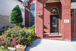 5022 Double Eagle Dr, Pasadena, TX 77505 - Photo 2