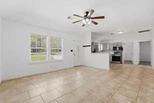 12322 Royal Lake Dr, Conroe, TX 77303 - Photo 6