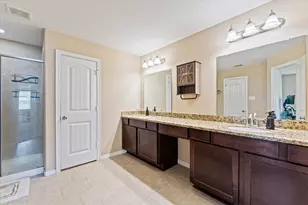 407 Corydon Dr, Houston, TX 77336 - Photo 10