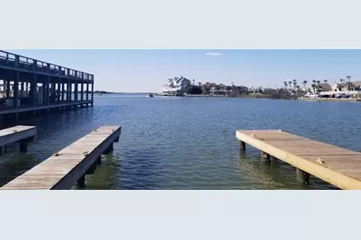 4013 Las Palmas, Galveston, TX 77554 - Photo 20