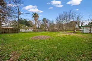 515 24th Ave N, Texas City, TX 77590 - Photo 22