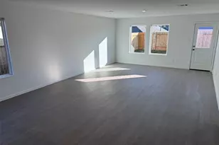 9239 Speckled Trout Dr, Baytown, TX 77521 - Photo 10