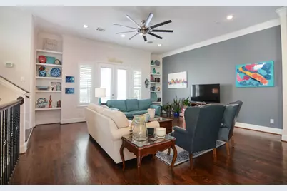 964 W 24th Street, Houston, TX 77008 - Photo 6
