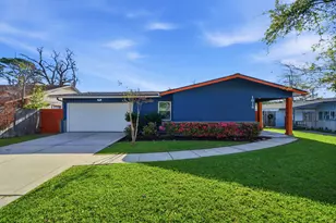 1618 Antoine Dr, Houston, TX 77055 - Photo 1