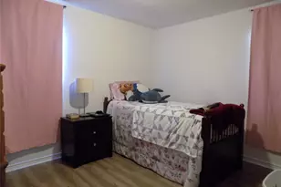 5016 Creekmont Dr, Houston, TX 77091 - Photo 20