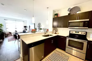 2222 Smith St, Houston, TX 77002 - Photo 2