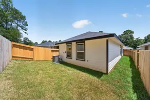 11927 Detar Ct, Willis, TX 77378 - Photo 34