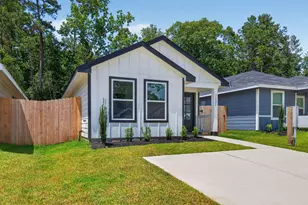11927 Detar Ct, Willis, TX 77378 - Photo 1