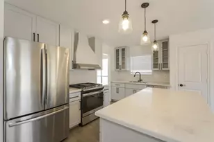 4118 Presidents Dr S, Houston, TX 77047 - Photo 8