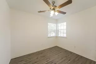 4118 Presidents Dr S, Houston, TX 77047 - Photo 12
