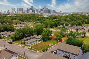 2604 Canfield St, Houston, TX 77004 - Photo 1