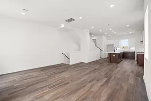 3905 Pinemont Dr, Houston, TX 77018 - Photo 14
